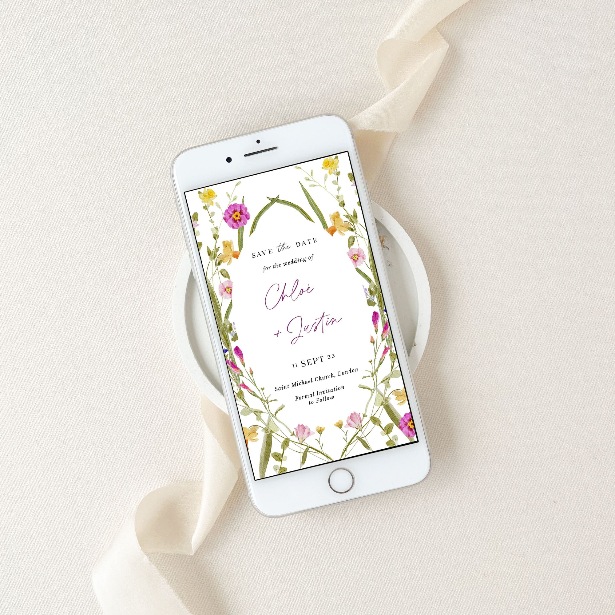 CHLOÉ Digital Save the Date Flowers